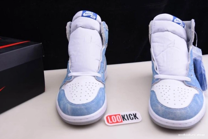 Royal Jordan Retro High OG 1 555088-402 Hyper 0714